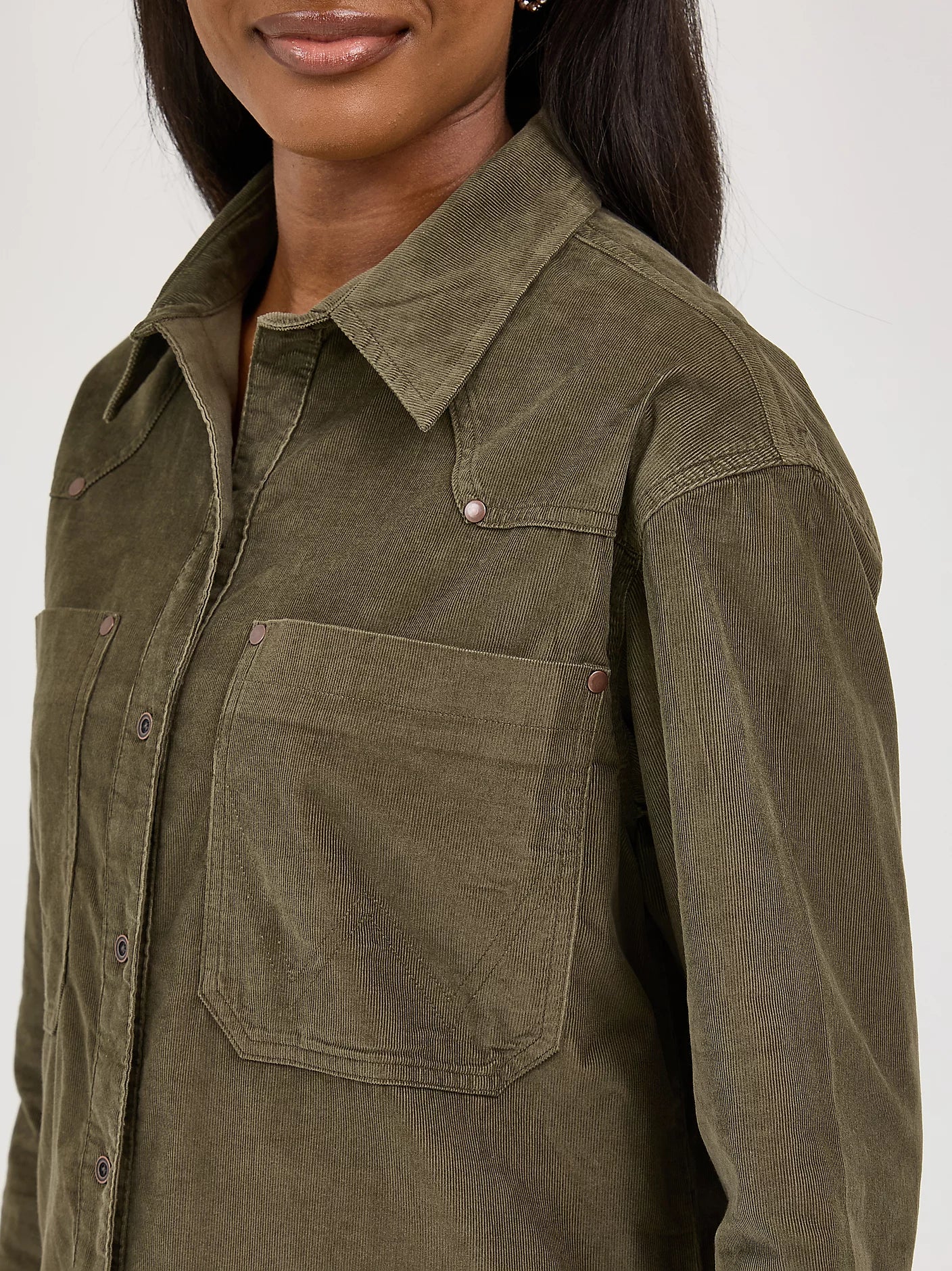 Wrangler - Women's Retro Punchy Boyfriend Cord Shirt - Olive