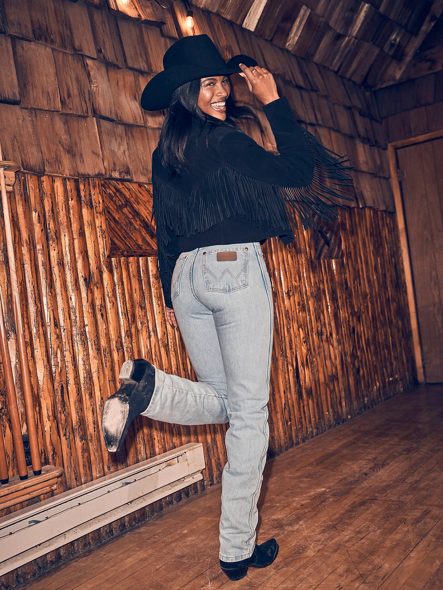 Wrangler - Women's Jean Cowboy Cut Slim Fit in Bleach