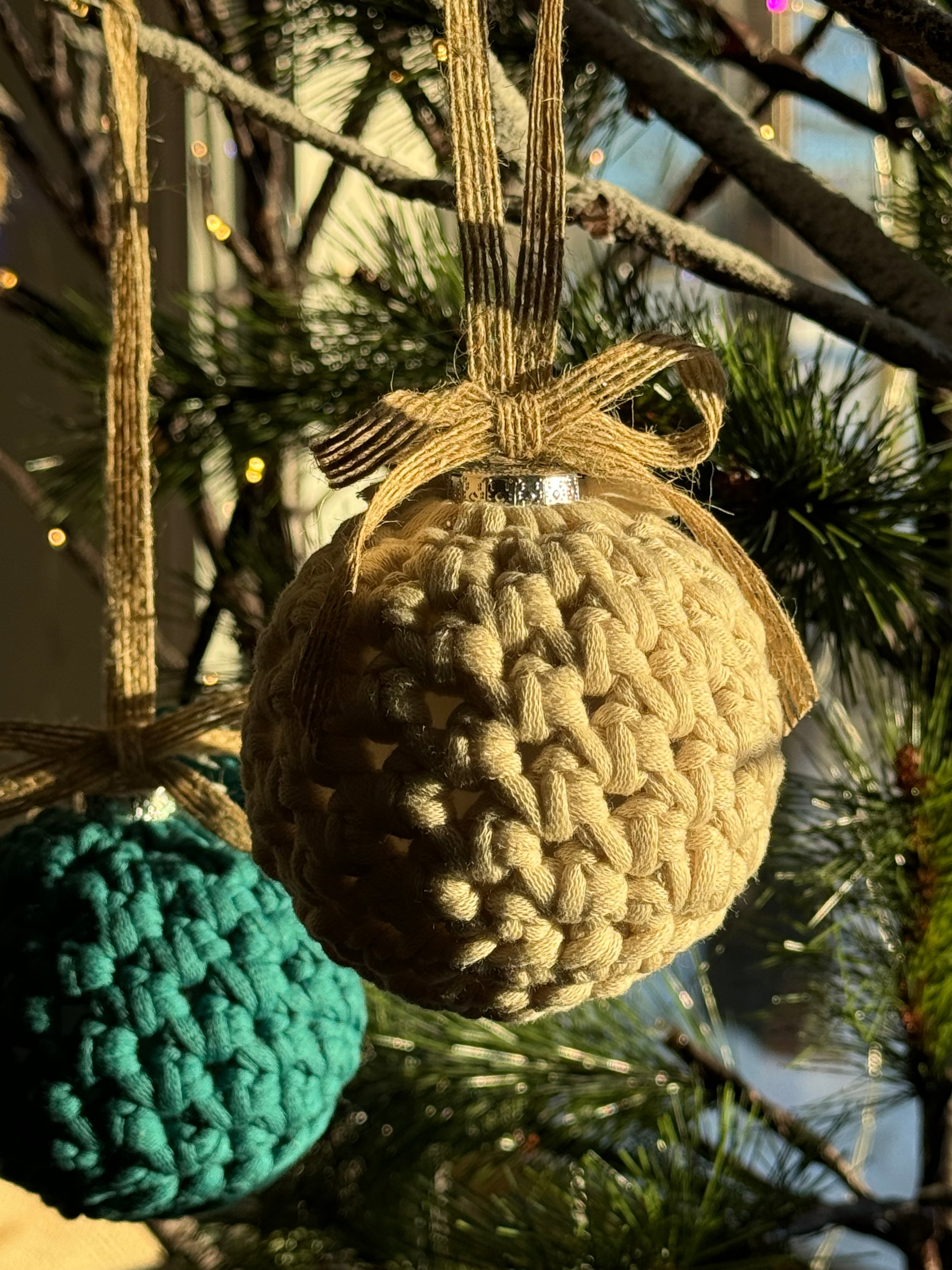 Creations by Debbie - Christmas Ornaments