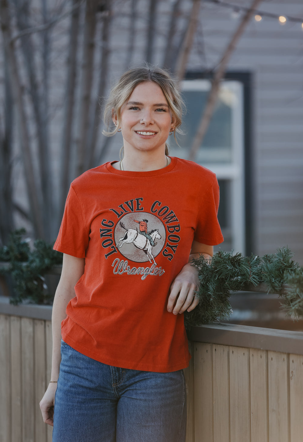 Wrangler - Women's Short Sleeve Tee Regular Fit Salsa
