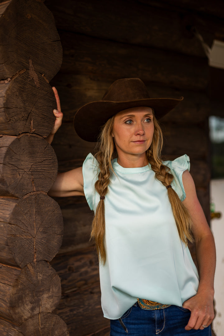 Cinch - Women's Matte Satin Short Sleeve Blouse w/ Ruffle Sleeves