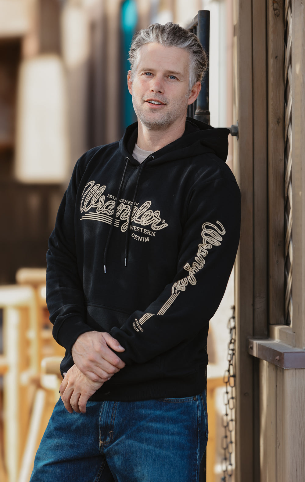 Wrangler - Men's Hoodie Logo Arm Hit Pullover