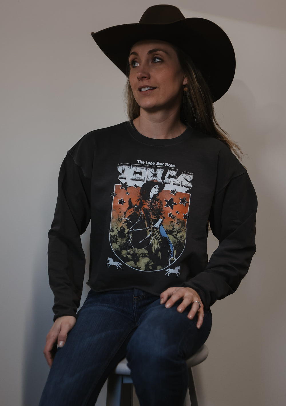 Girl Dangerous - Texas Cropped Sweatshirt