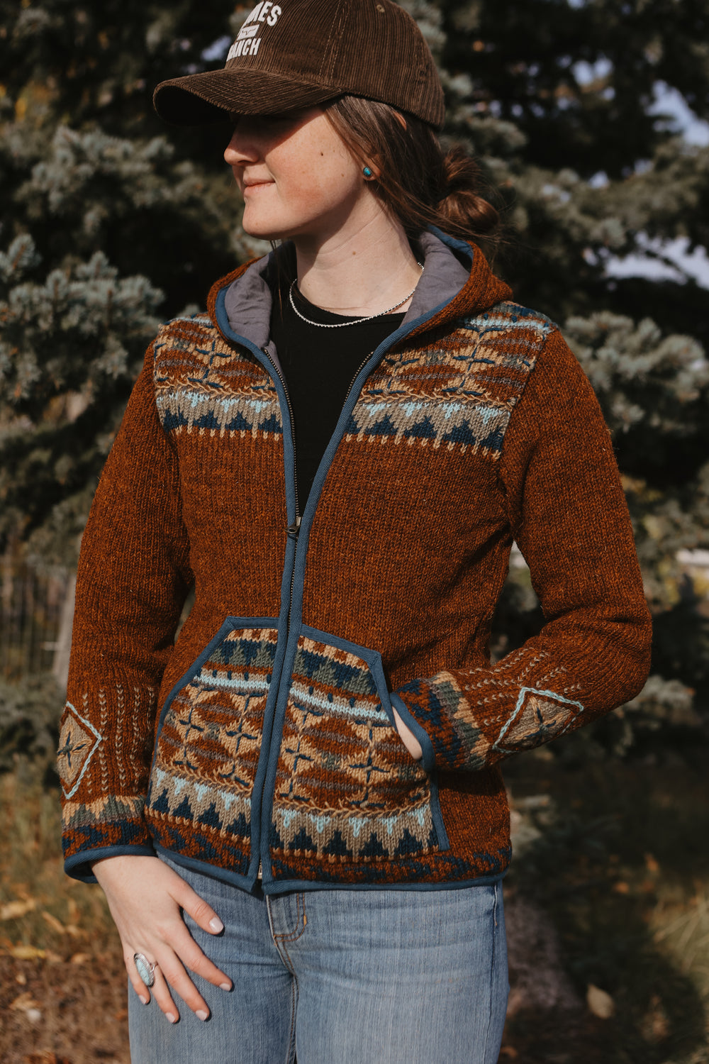 Lost Horizons - Women's Dakotah Sweater - Dark Cooper
