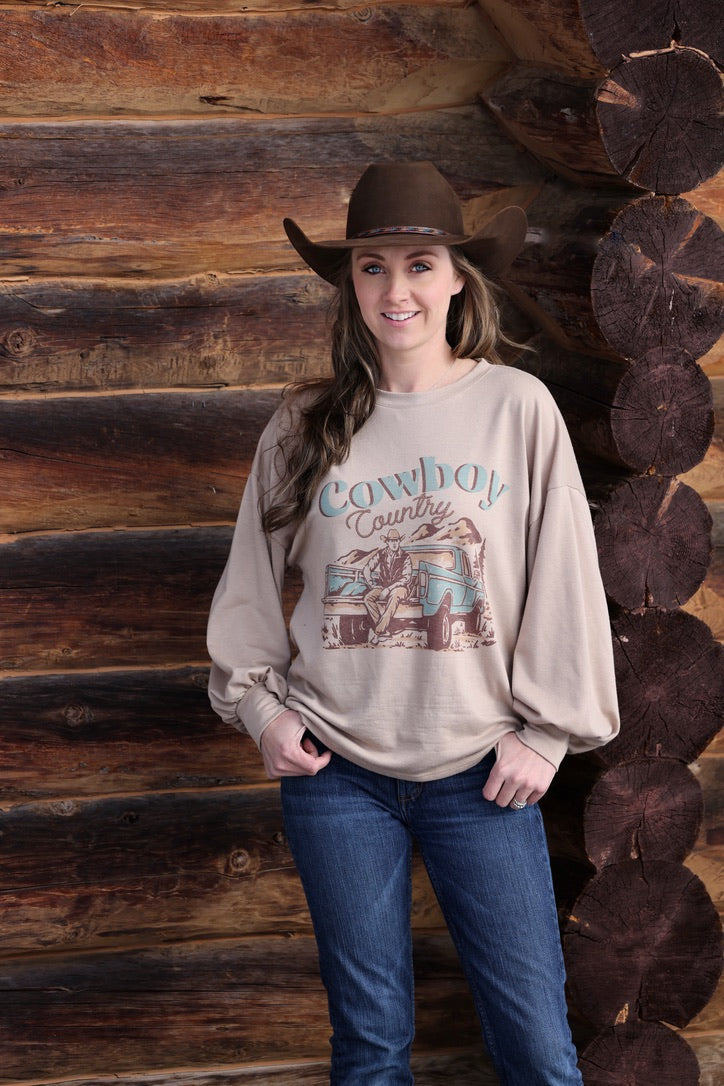 Avery - Natalie Western Graphic Sweatshirt