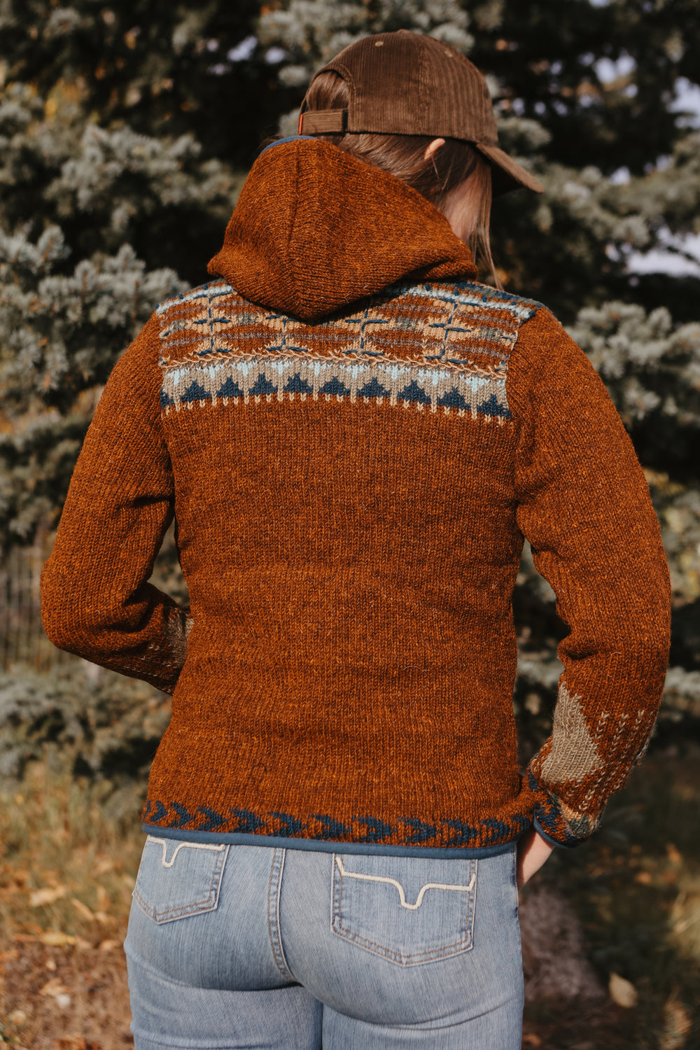 Lost Horizons - Women's Dakotah Sweater - Dark Cooper