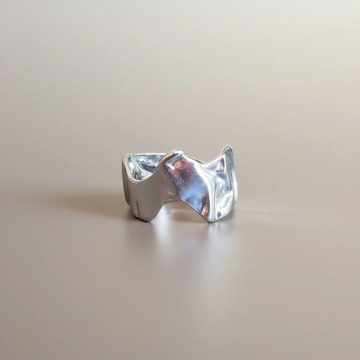 Flint and Feather- Modern Melt 'Glacier' Ring