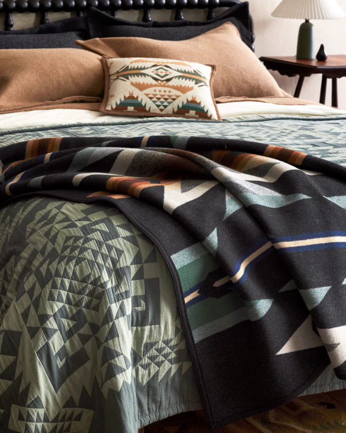 Pendleton Wyeth Trail Blanket Oxford