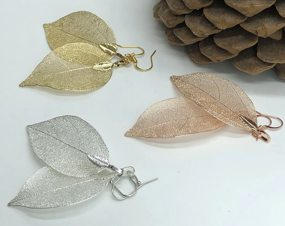Flint & Feather - Leaf Earrings