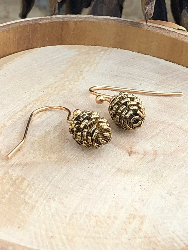 Flint & Feather - Pinecone Earrings